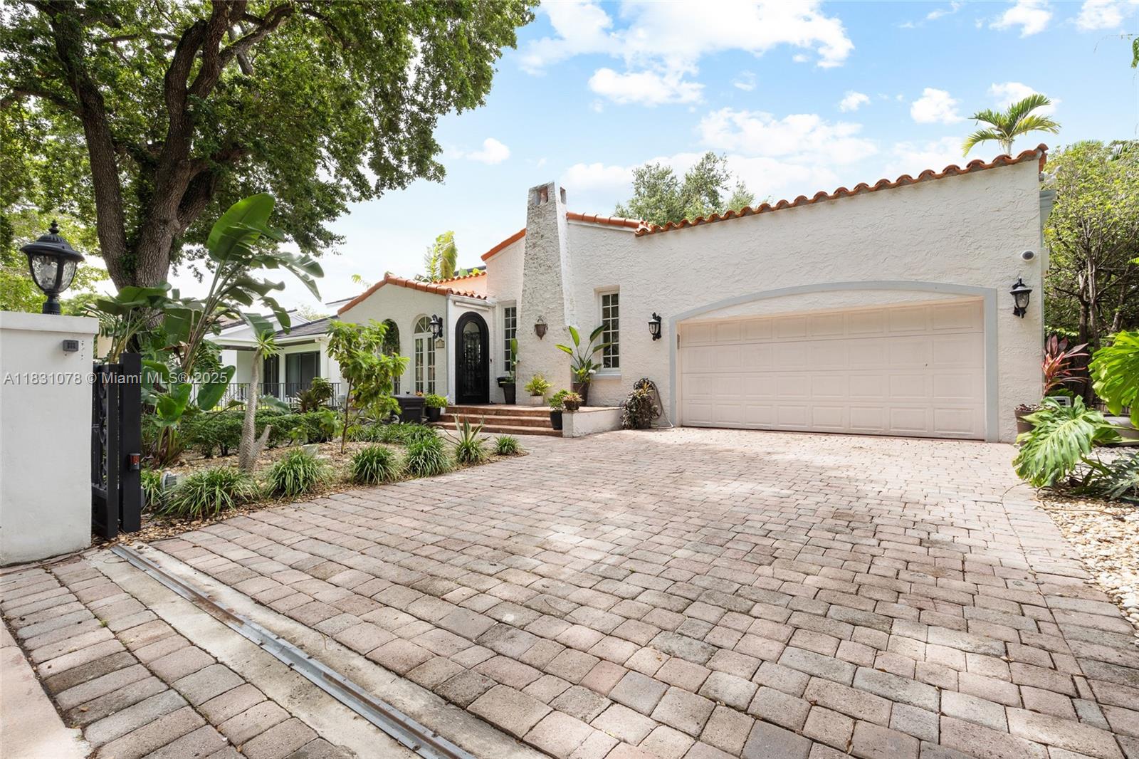 CORAL GABLES SEC E - Residential