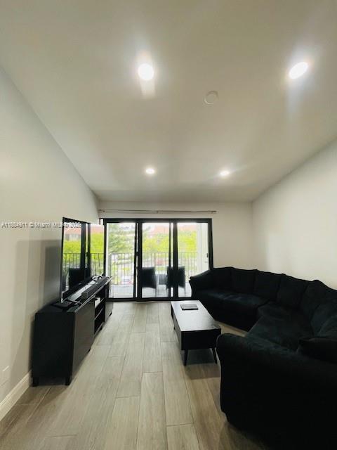 VISCONTI CONDO - Residential