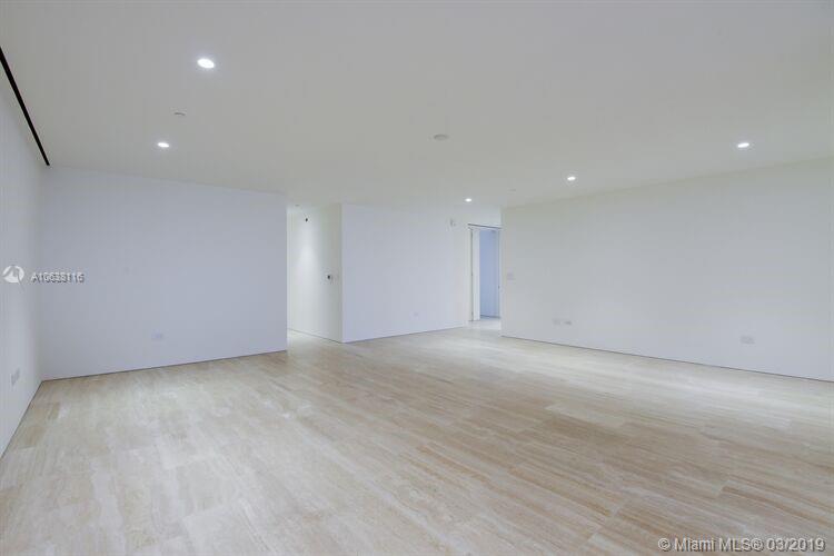 SURF CLUB CONDO - Residential