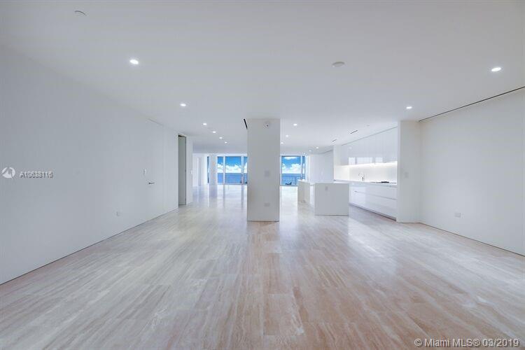 SURF CLUB CONDO - Residential