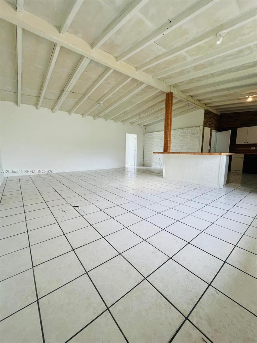 1420 NE 203rd St 1420