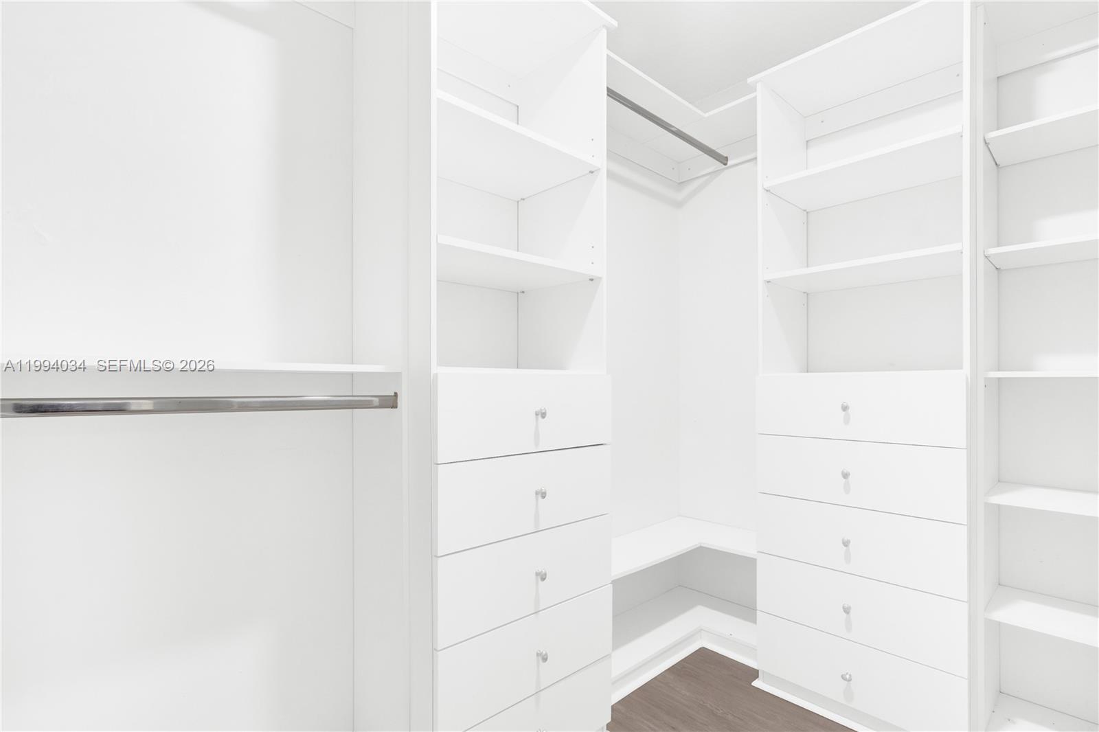 DEERWOOD PART 1 - Residential Lease