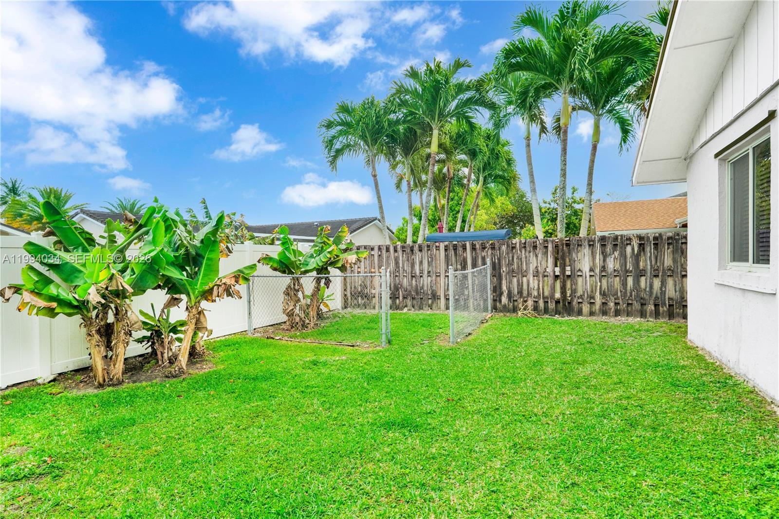 DEERWOOD PART 1 - Residential Lease