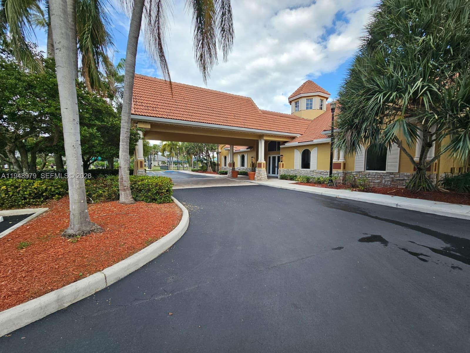 KAPOK GROVE ESTATES - Land