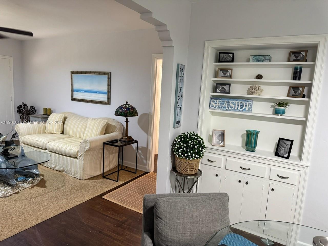 SILVER BLUFF EST-SEC B - Residential Lease