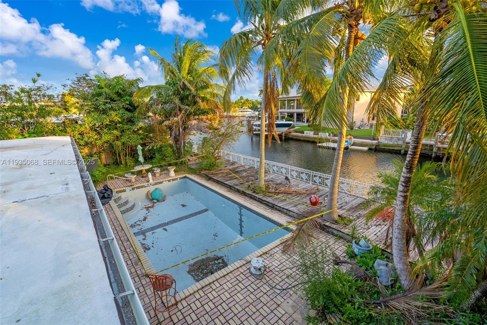 VENETIAN SEC KEYSTONE POI - Residential