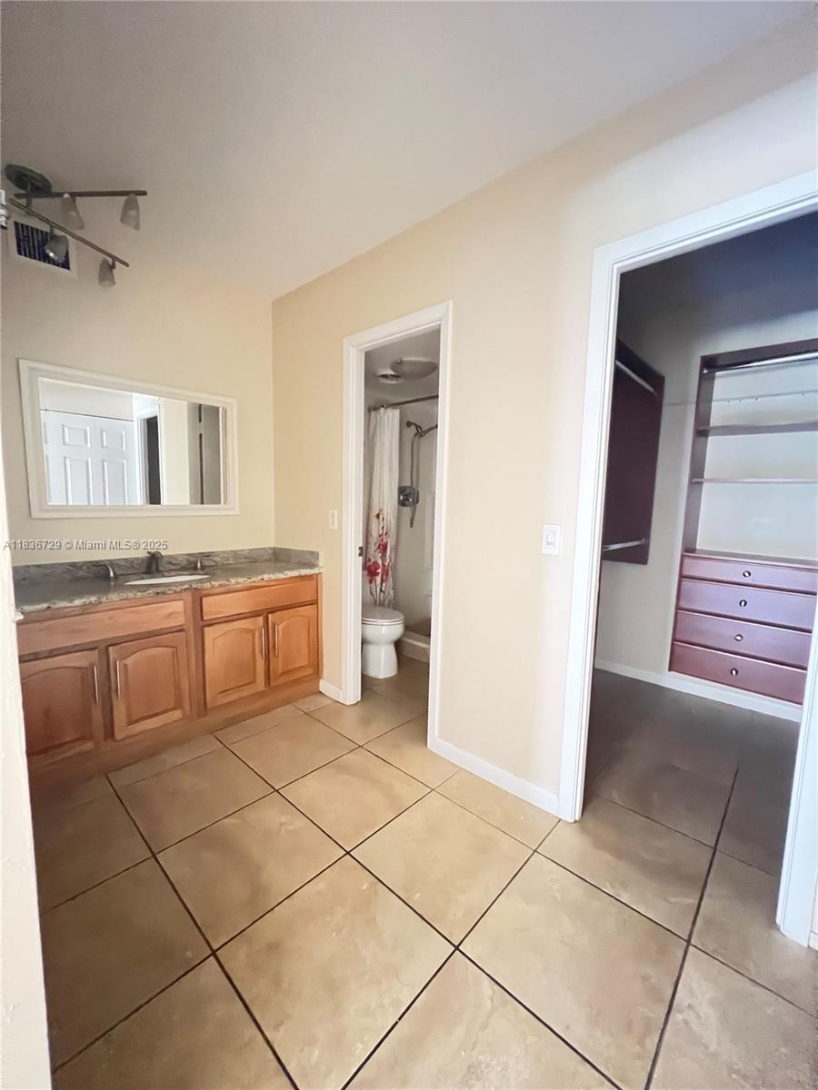 OCEAN VIEW TOWERS CONDO - Residential Lease
