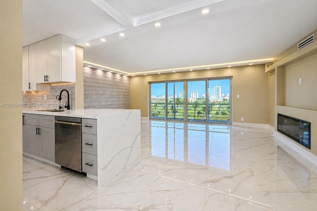 Photo of 1000 NE 14th Ave #712, Hallandale Beach, FL 33009 (MLS # A12009481)