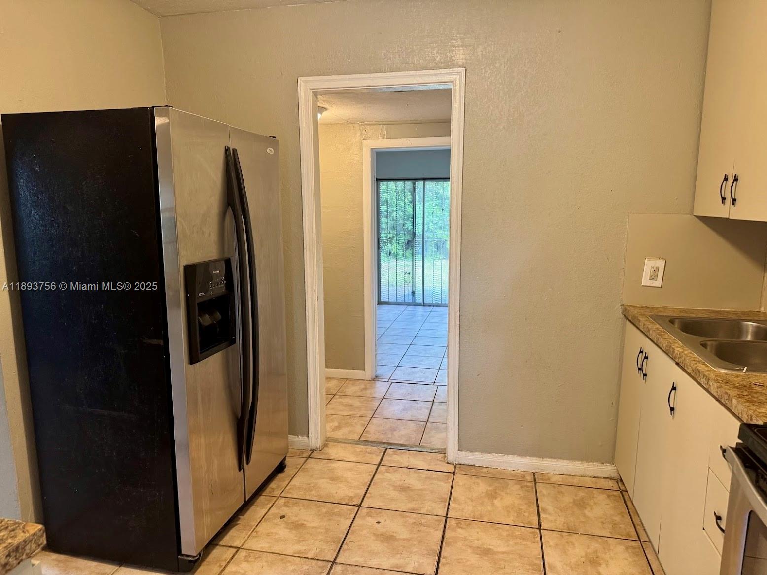 NICHOLS HEIGHTS ADDN - Residential Lease