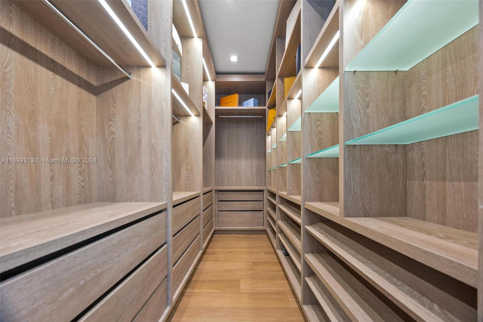 ATLANTIC ISLAND - Residential Lease