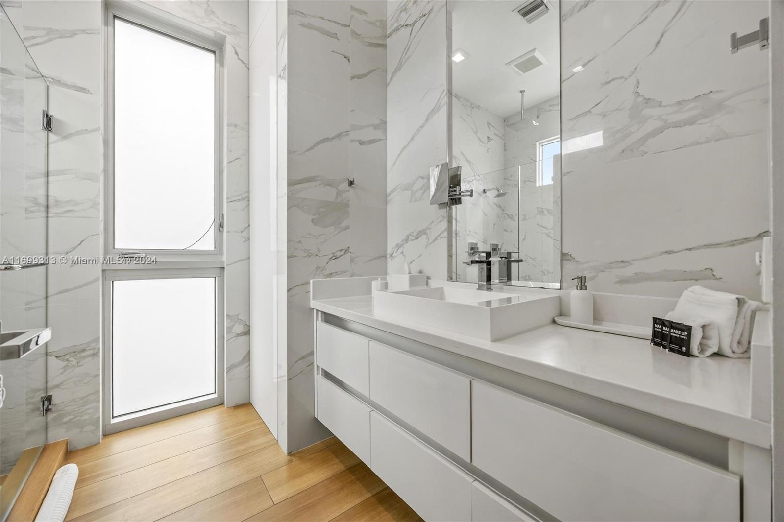 ATLANTIC ISLAND - Residential Lease