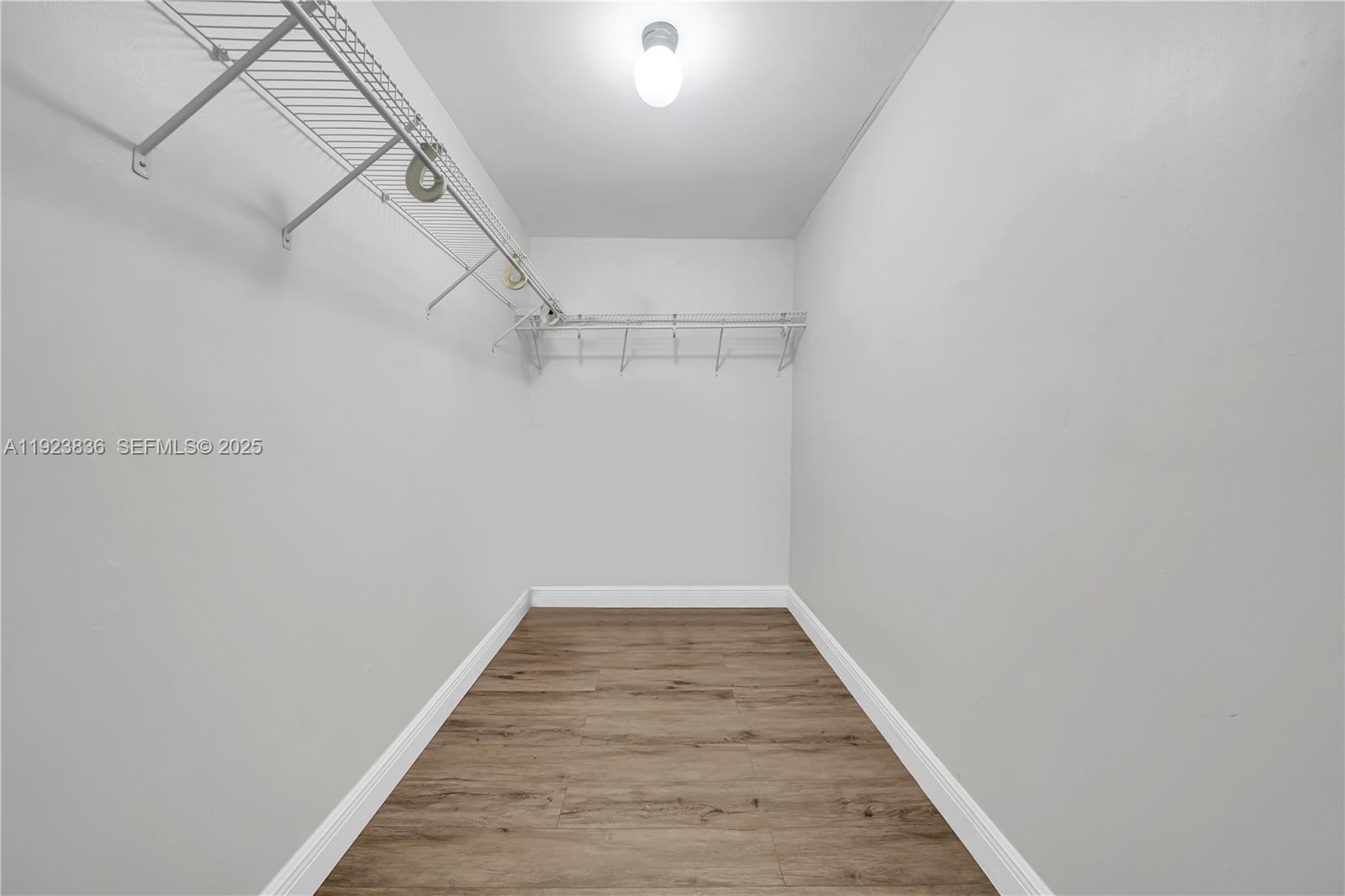 SNAPPER VILLAGE PHASE II - Residential Lease