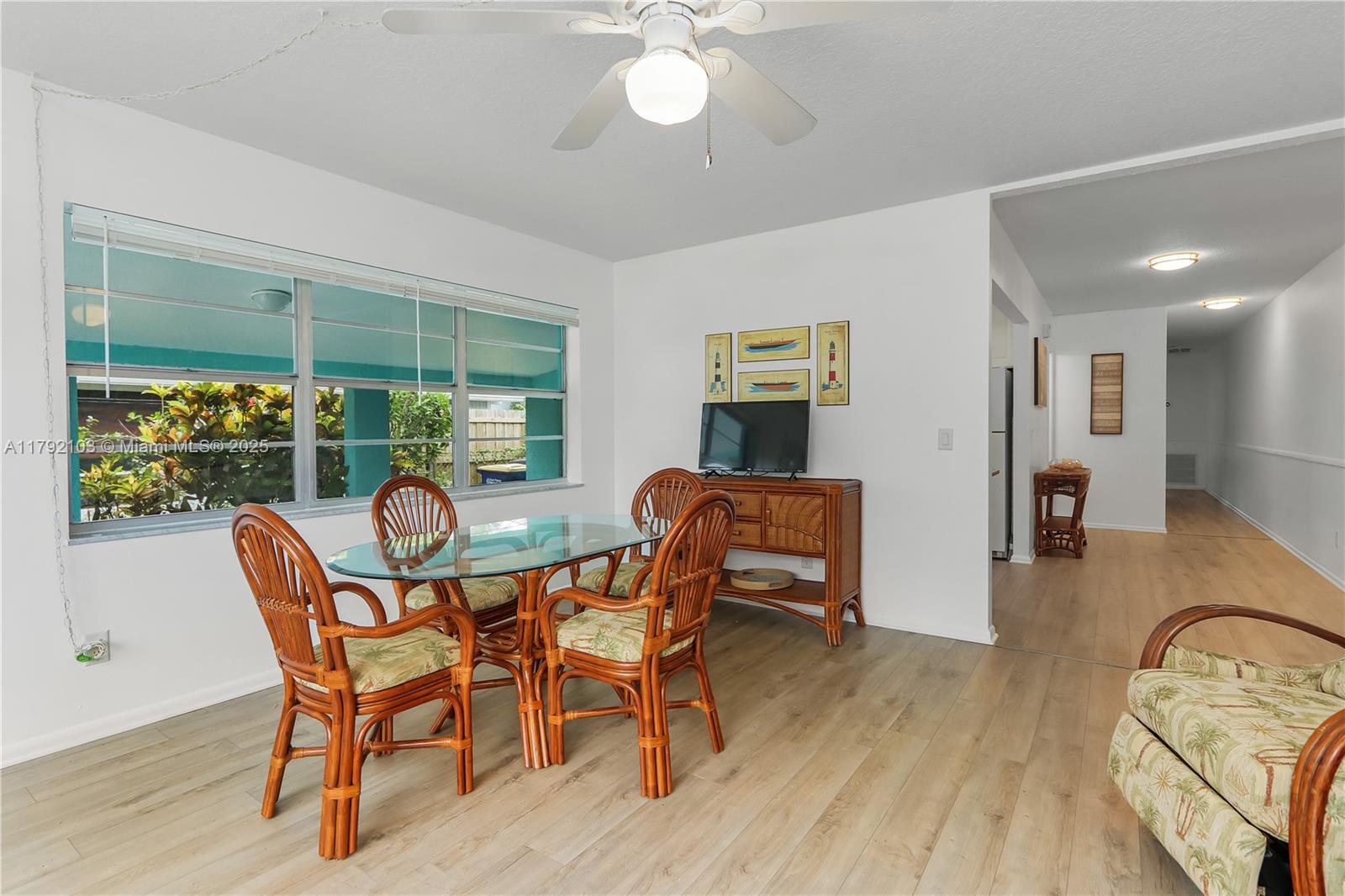 TROPICAL BEACH - Residential Income