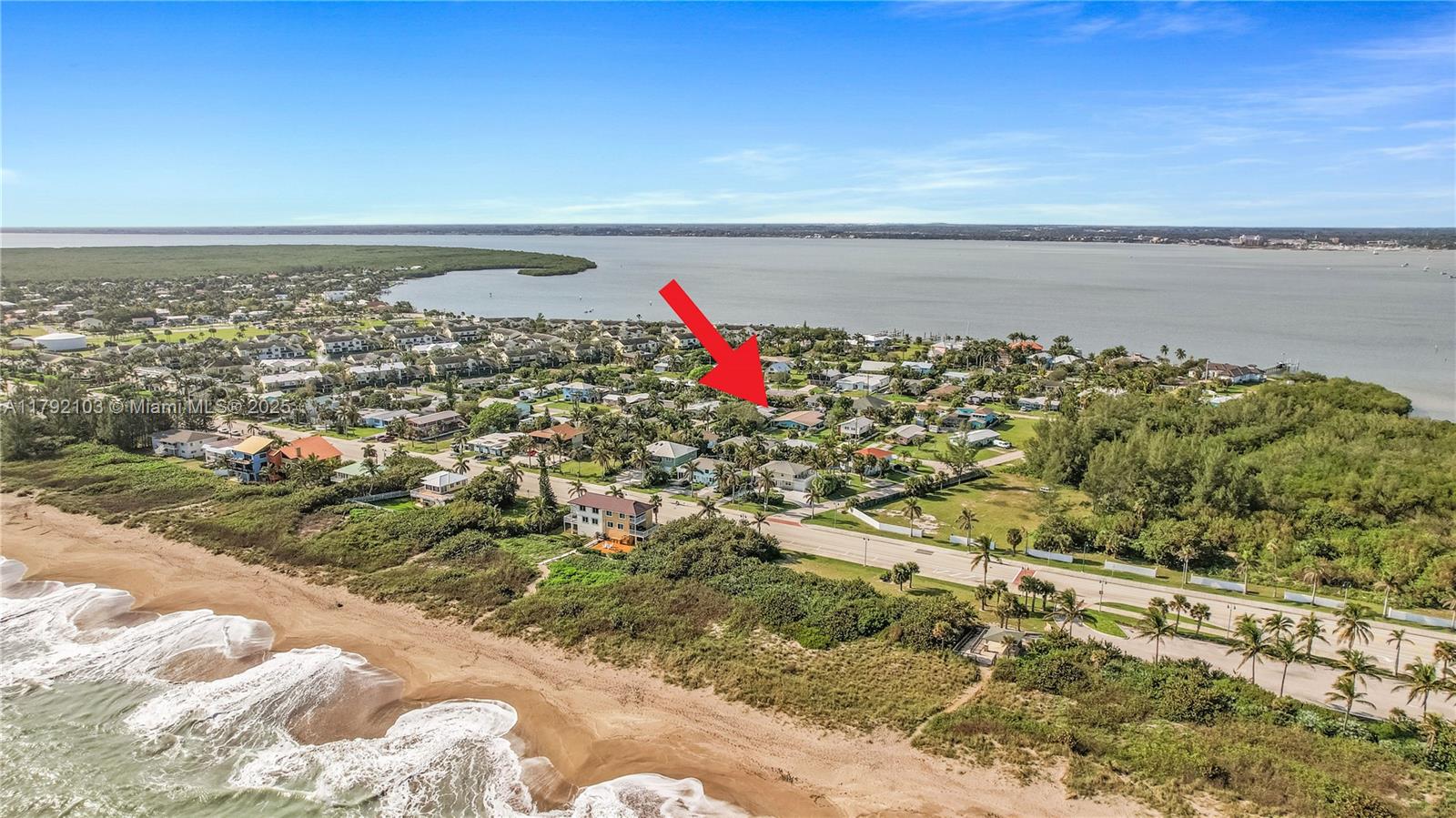 TROPICAL BEACH - Residential Income