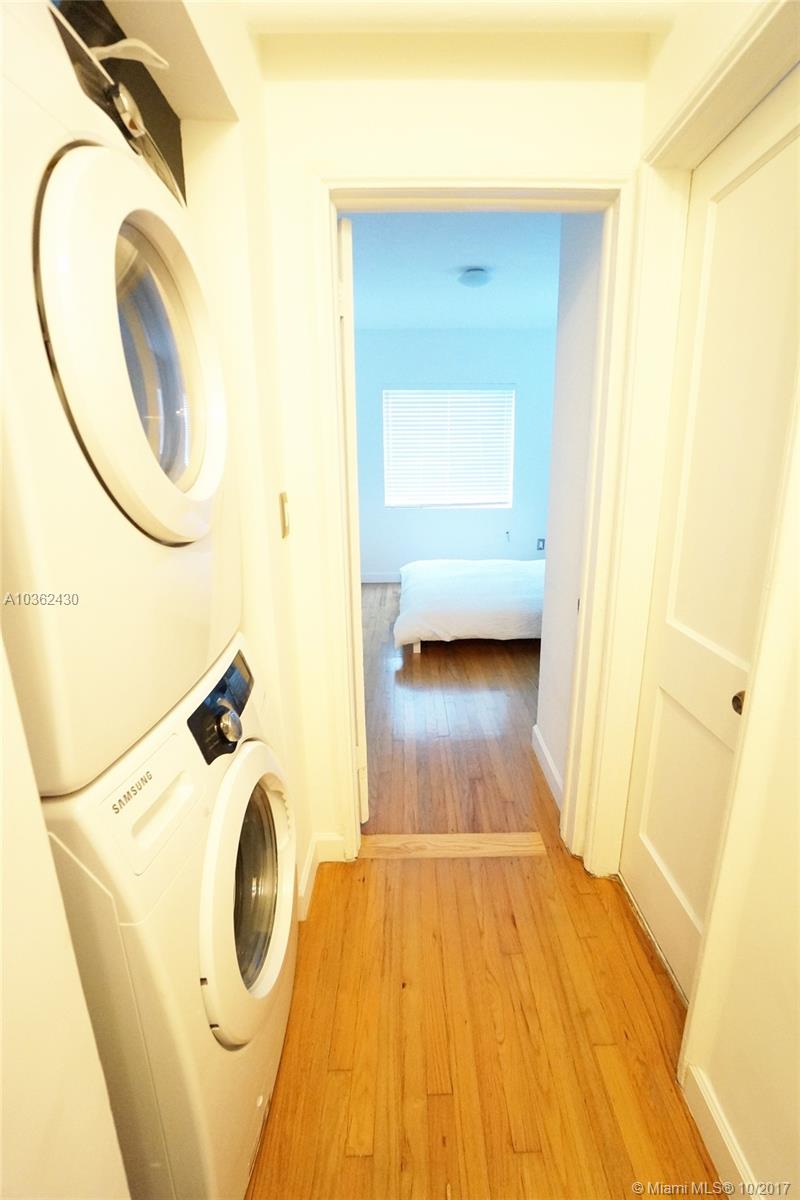 CROMWELL CONDOMINIUM - Residential Lease