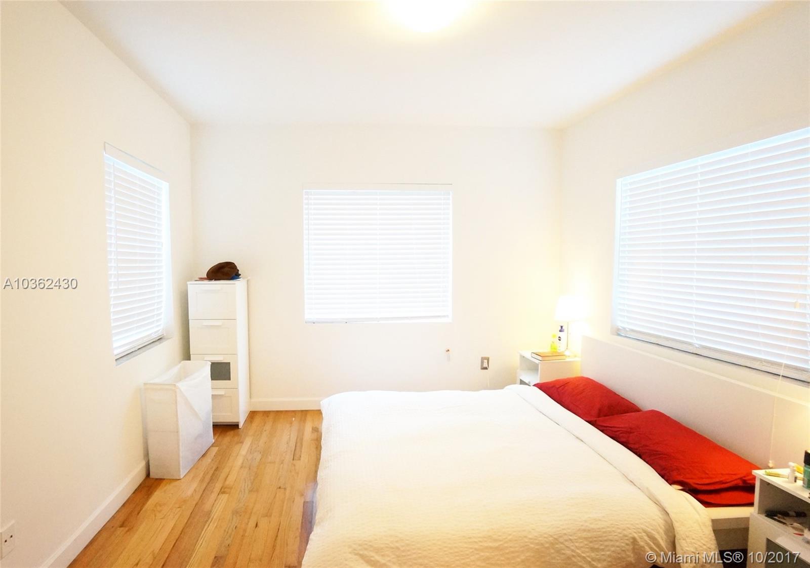 CROMWELL CONDOMINIUM - Residential Lease