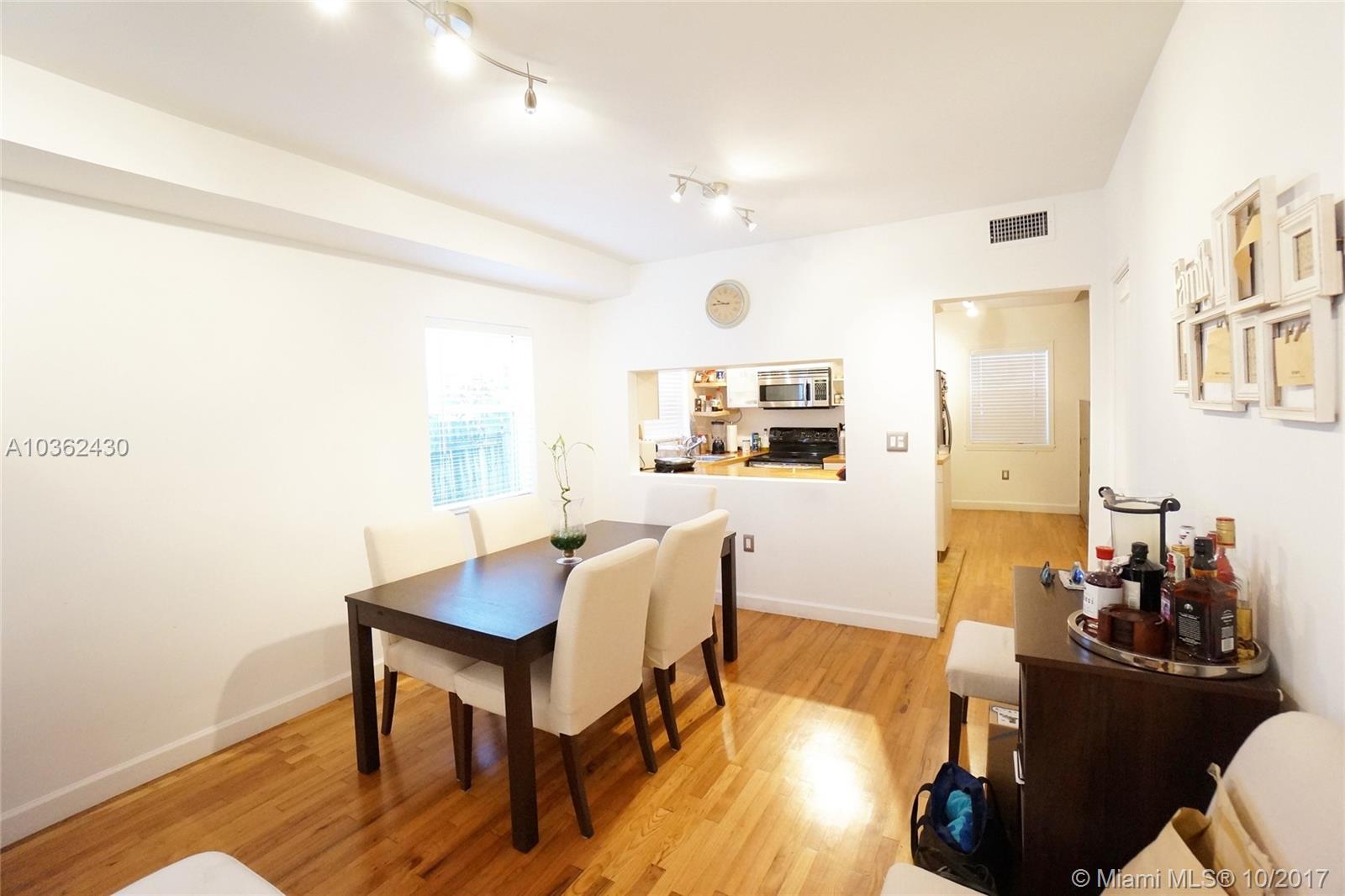 CROMWELL CONDOMINIUM - Residential Lease