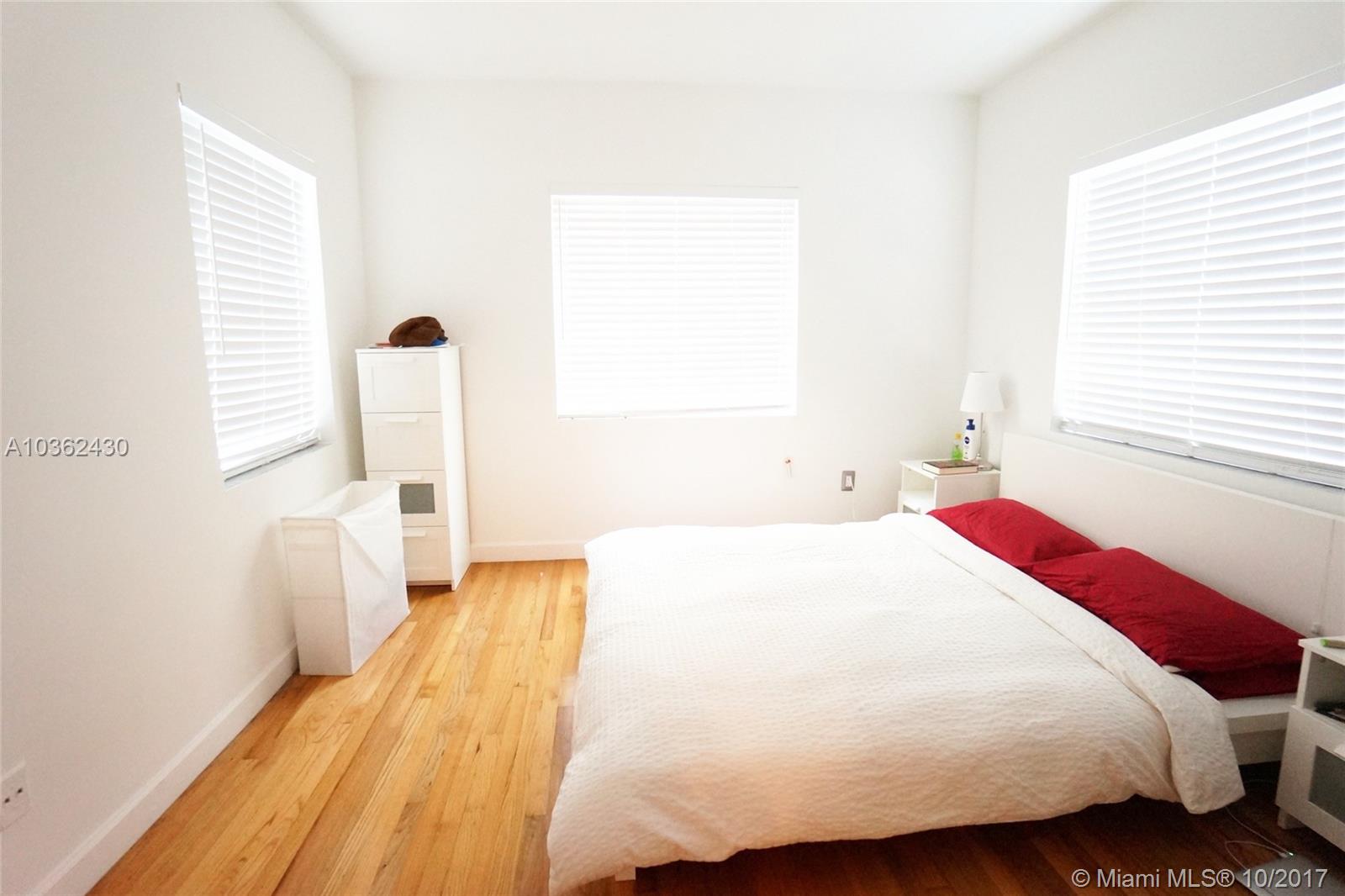 CROMWELL CONDOMINIUM - Residential Lease