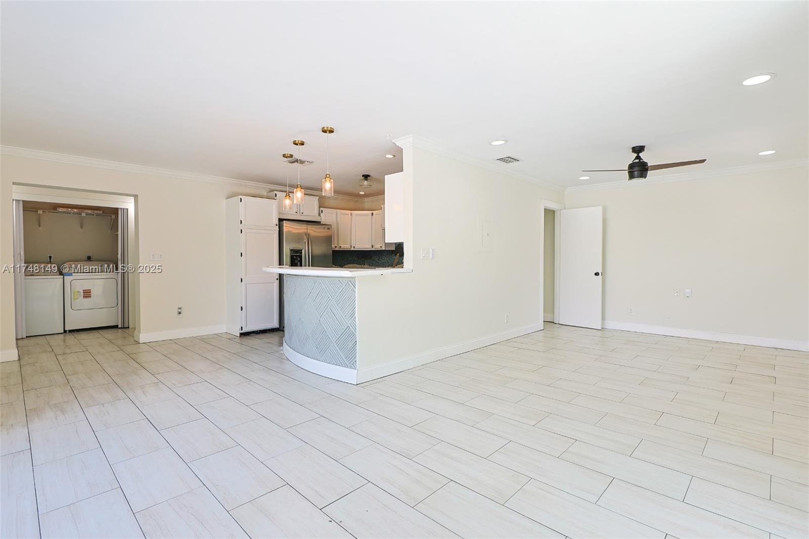 LAKE WORTH HEIGHTS - Residential Lease