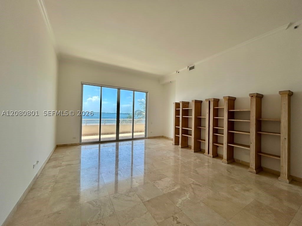 808 Brickell Key Dr 404