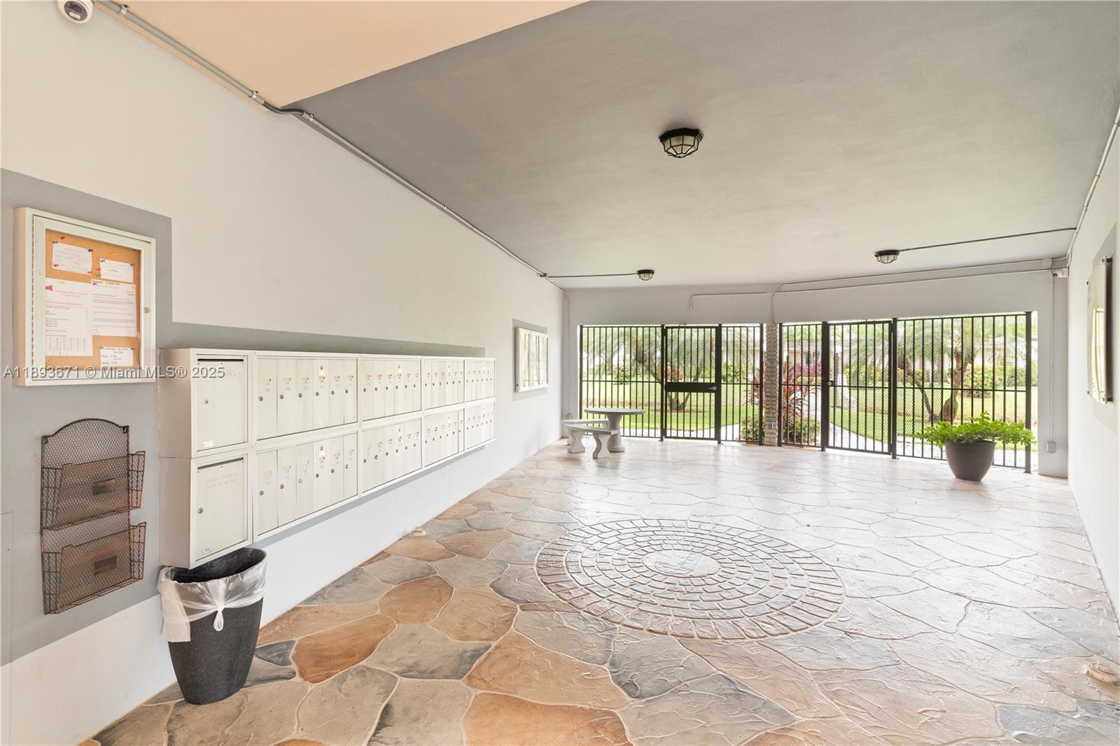 JONQUIL GARDENS CONDO - Residential