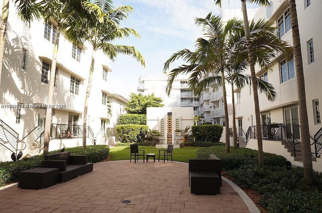 ARTECITY GOVERNOR CONDO - Residential Lease