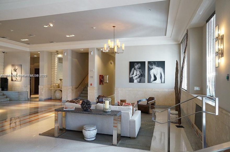 Available June 30st. Very nice 1/1. Great location, 2 blocks from the ocean, the Bass Museum is across the street, as well is the Miami City Ballet. Lincoln road mall is at 5 mn walk. 2 blocks from W Hotel and Setai Hotel. Completely remodeled building with "resort style" amenities such as 2 heated pool and a gym. The unit has sparkling laminated wood floor, stainless steel appliances. Modern bathroom. Washer/ Dryer inside the unit .One valet parking included with the apartment. Lobby attended and 24 hours security- Beautiful lobby.