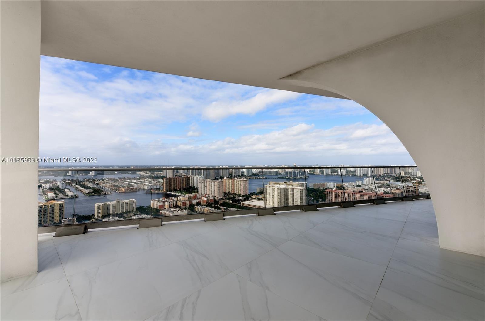 JADE SIGNATURE CONDO - Residential