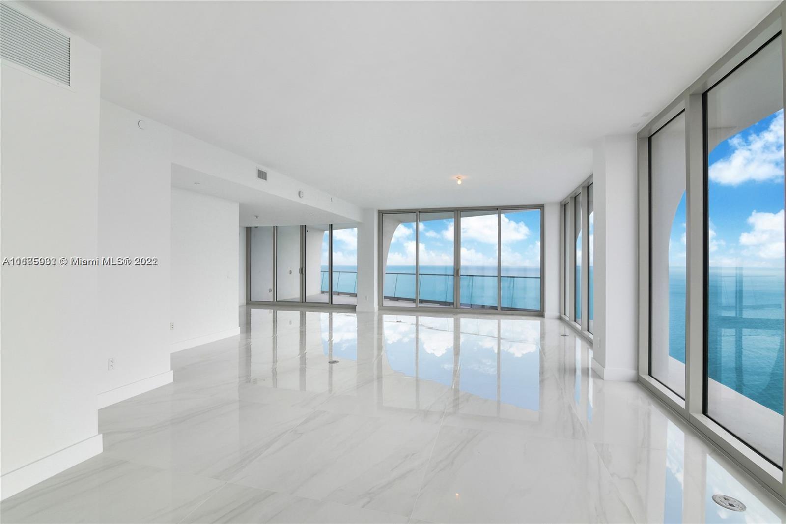 JADE SIGNATURE CONDO - Residential