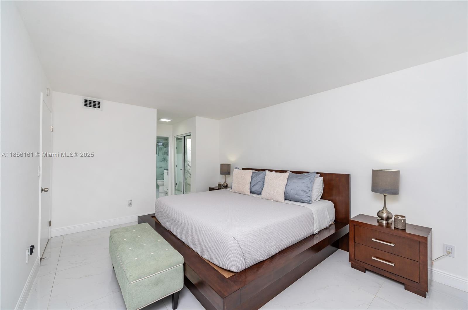 VILLAGE OF KINGS CREEK CO - Residential