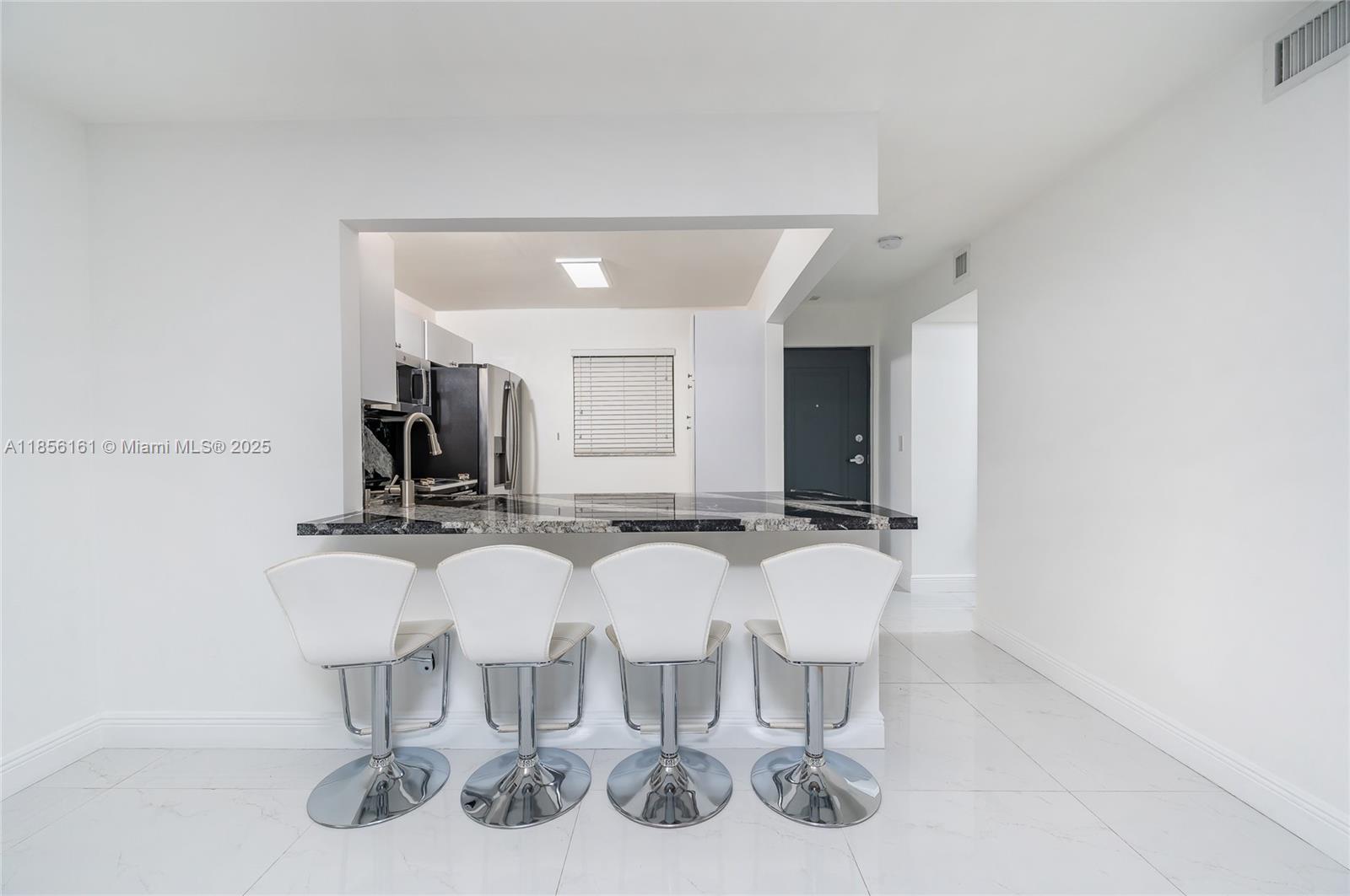 VILLAGE OF KINGS CREEK CO - Residential