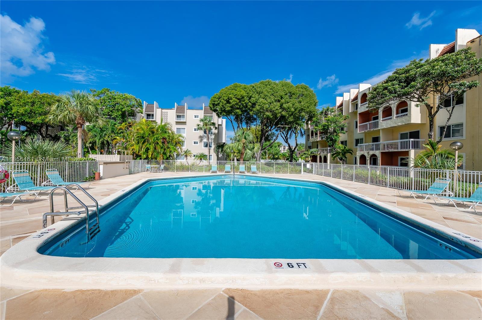 VILLAGE OF KINGS CREEK CO - Residential