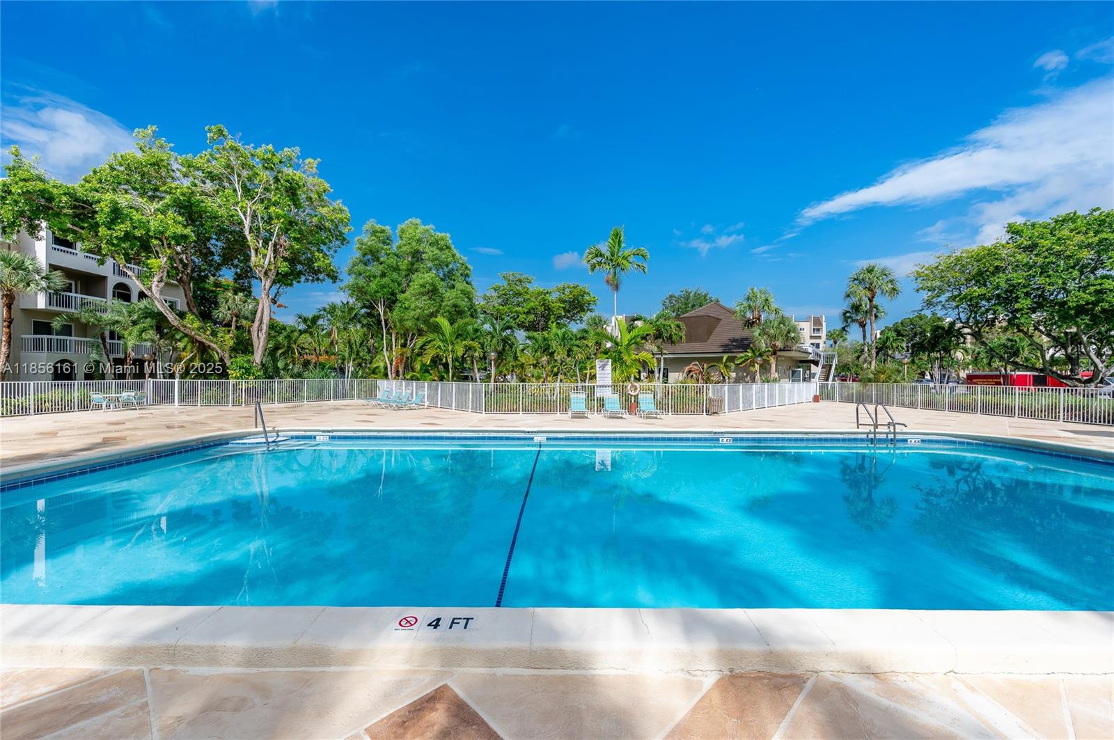 VILLAGE OF KINGS CREEK CO - Residential