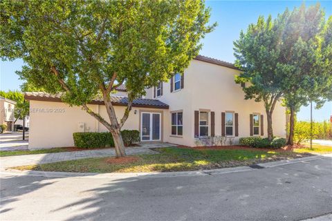 16789 SW 96th St Miami FL 33196