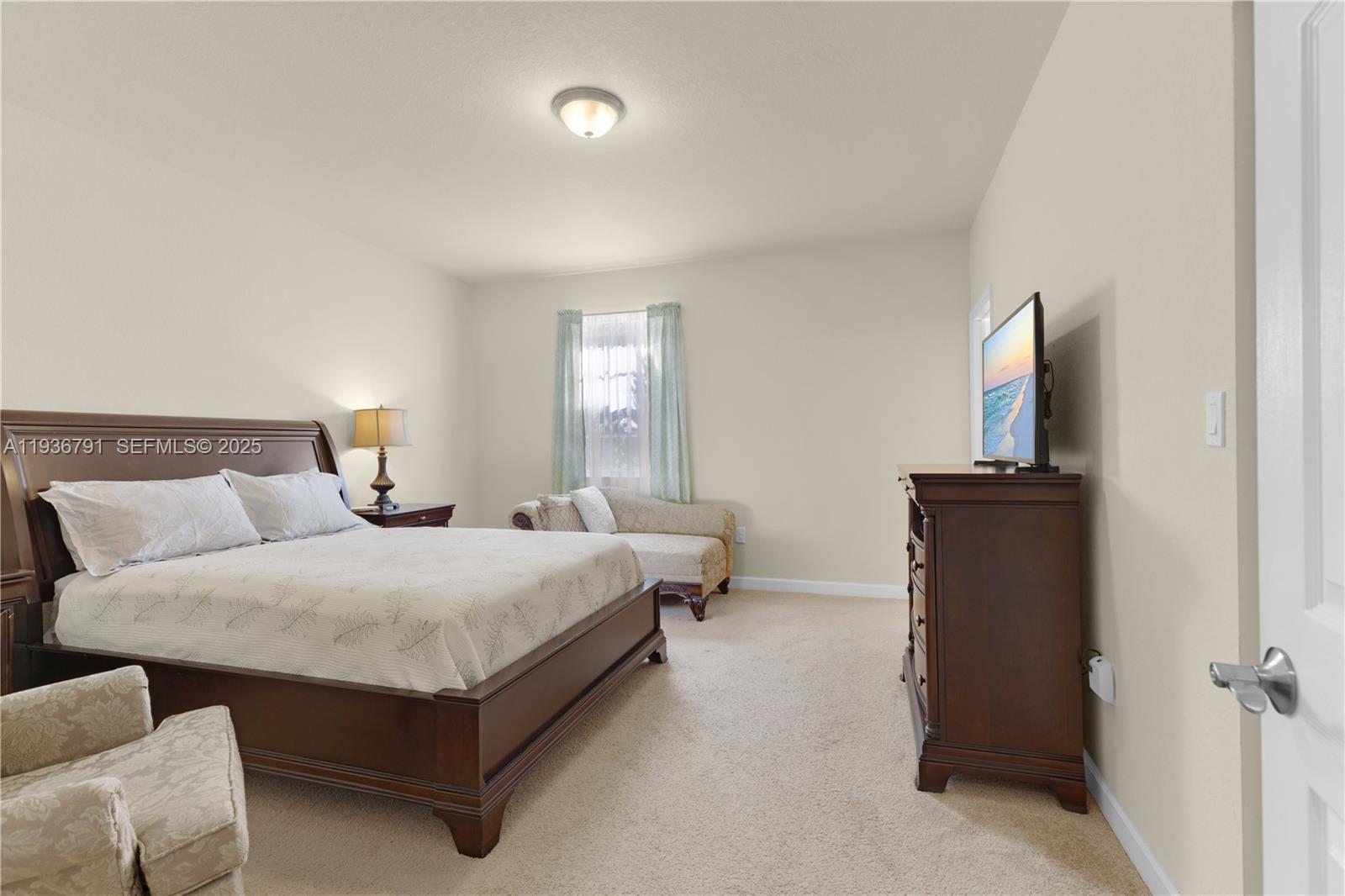 KENDALL COMMONS RESIDENTI - Residential