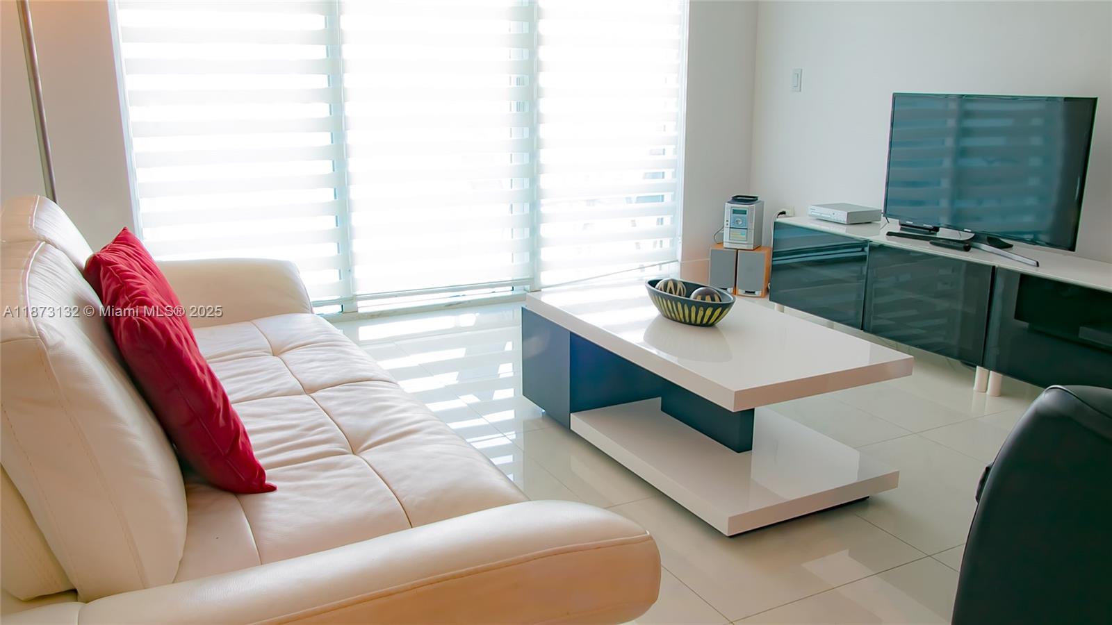 MARINA BAY CLUB CONDO HOT - Residential Lease