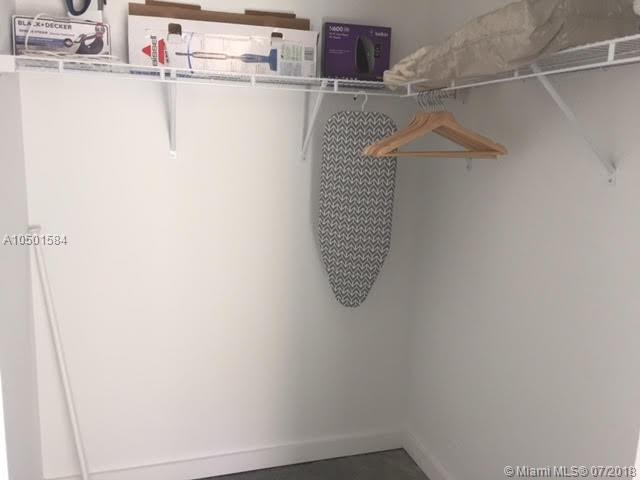 CENTRO CONDO - Residential Lease