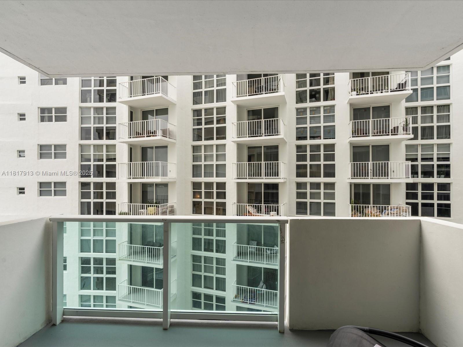 MIRADOR 1200 CONDO - Residential