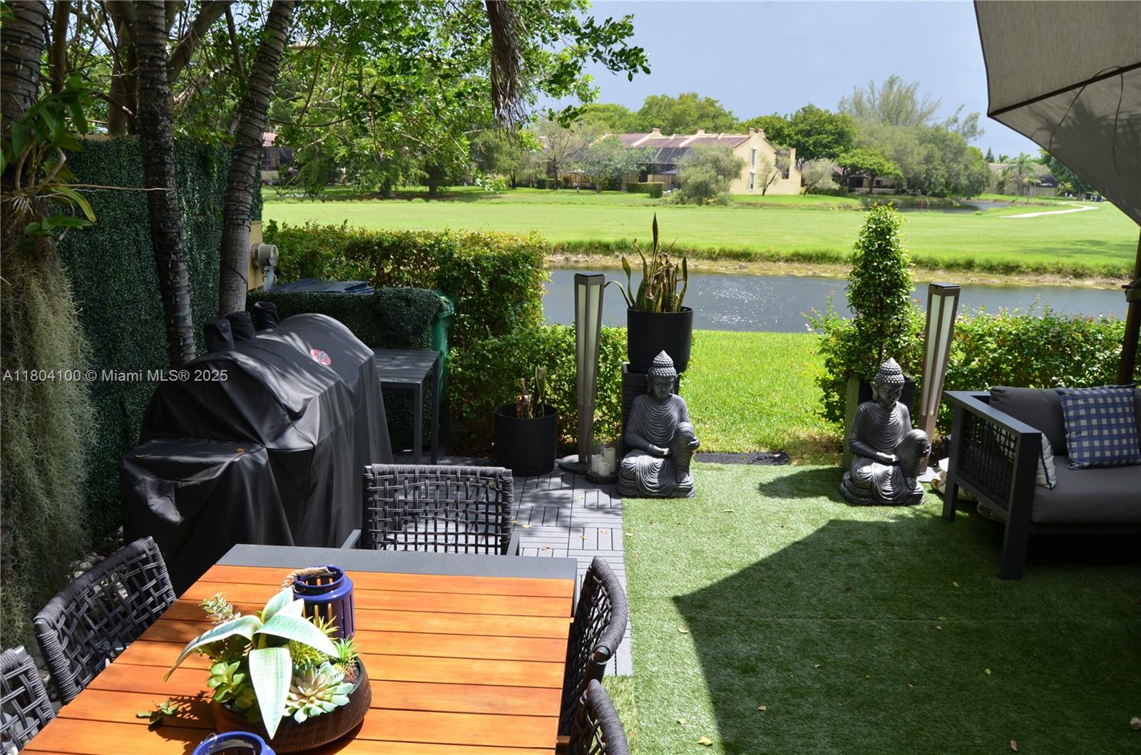 COSTA DEL SOL CONDO P - Residential