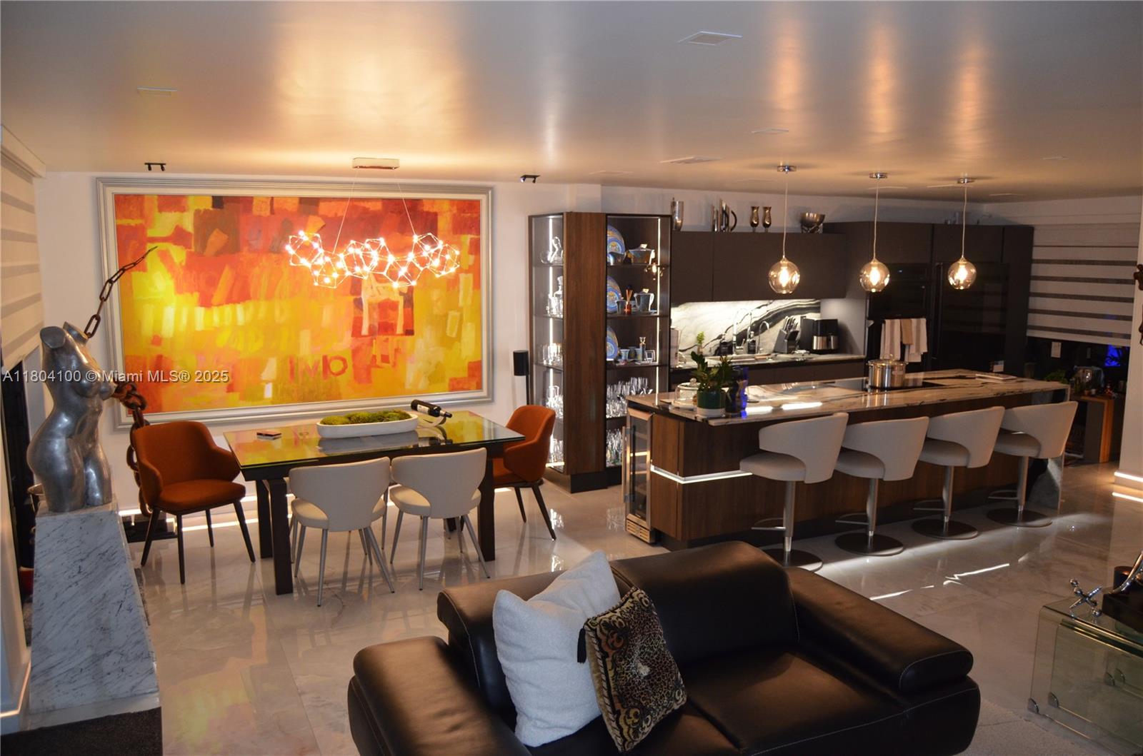 COSTA DEL SOL CONDO P - Residential