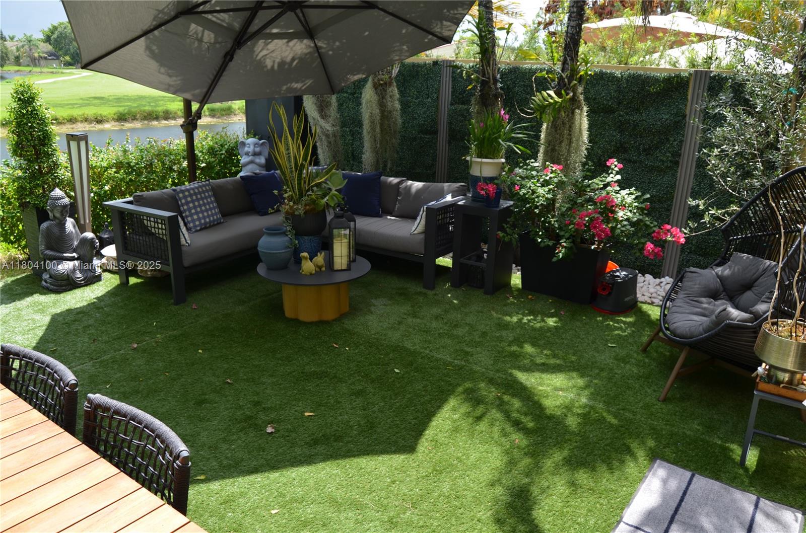 COSTA DEL SOL CONDO P - Residential