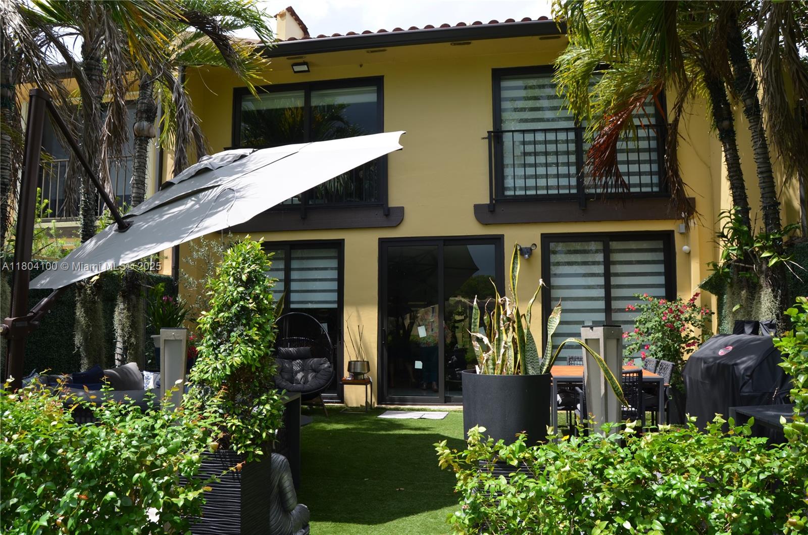 COSTA DEL SOL CONDO P - Residential