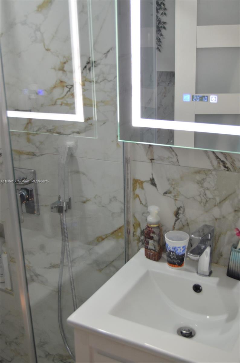 COSTA DEL SOL CONDO P - Residential