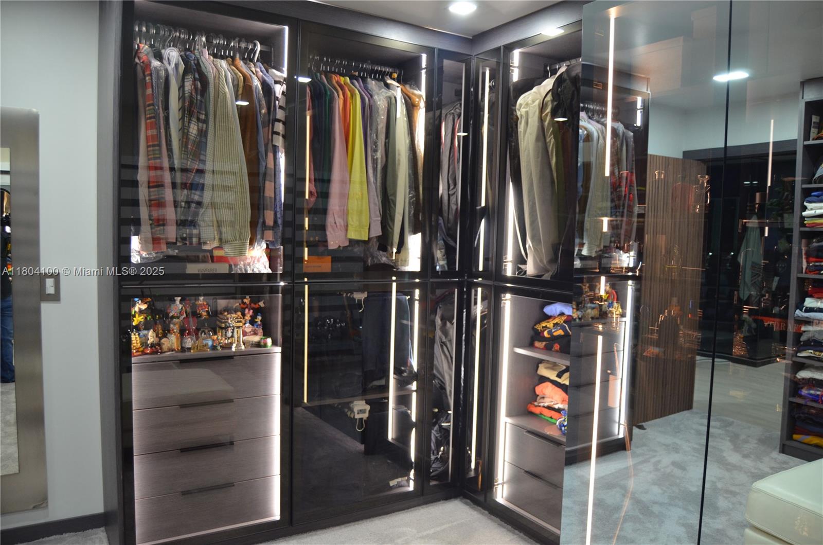 COSTA DEL SOL CONDO P - Residential