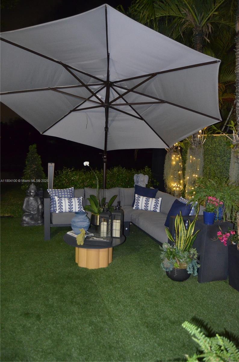 COSTA DEL SOL CONDO P - Residential