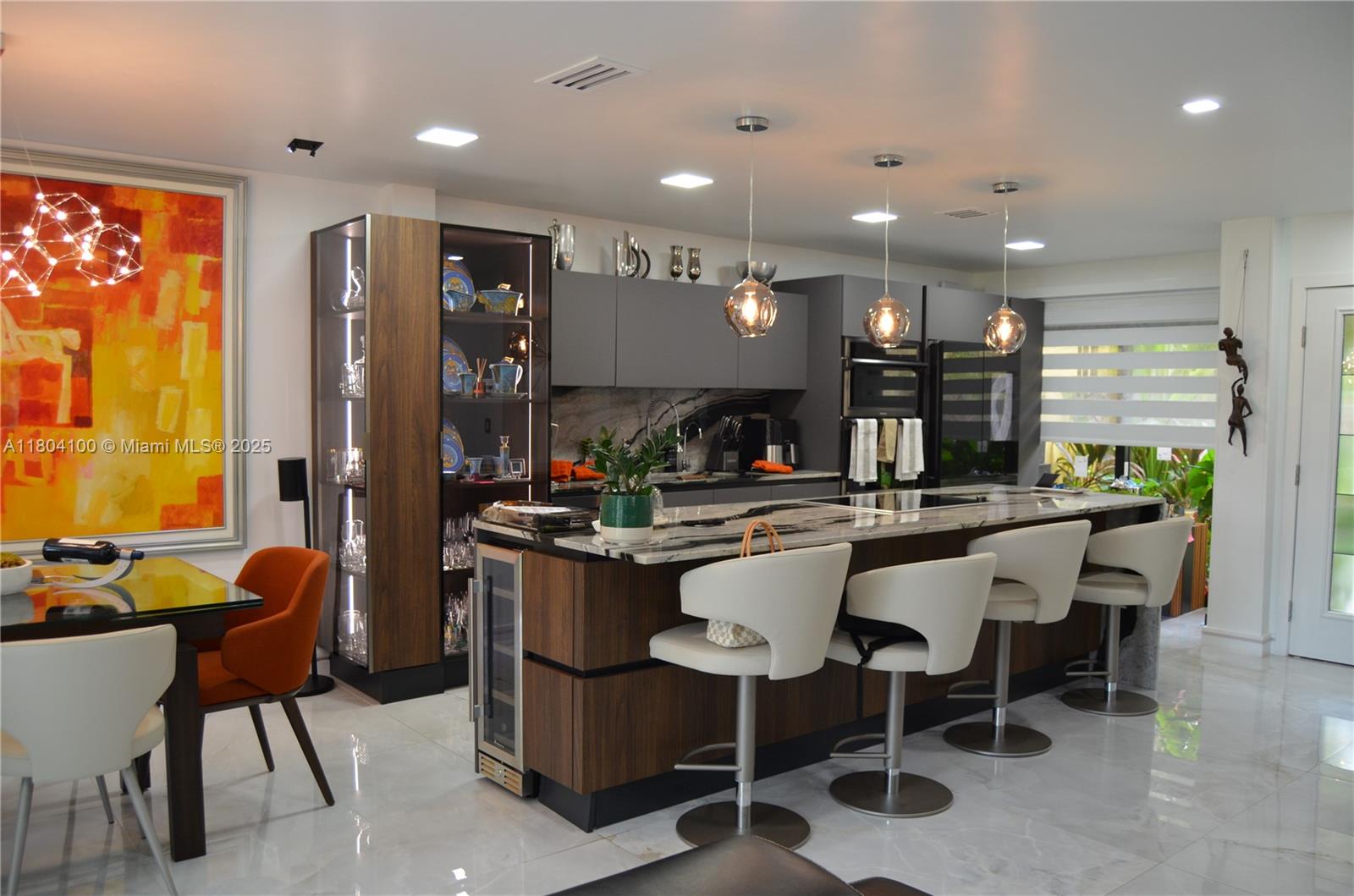 COSTA DEL SOL CONDO P - Residential