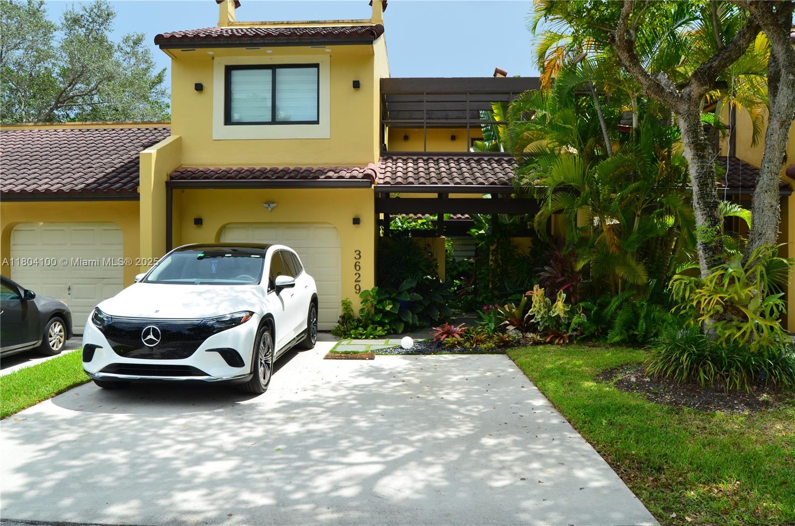 COSTA DEL SOL CONDO P - Residential