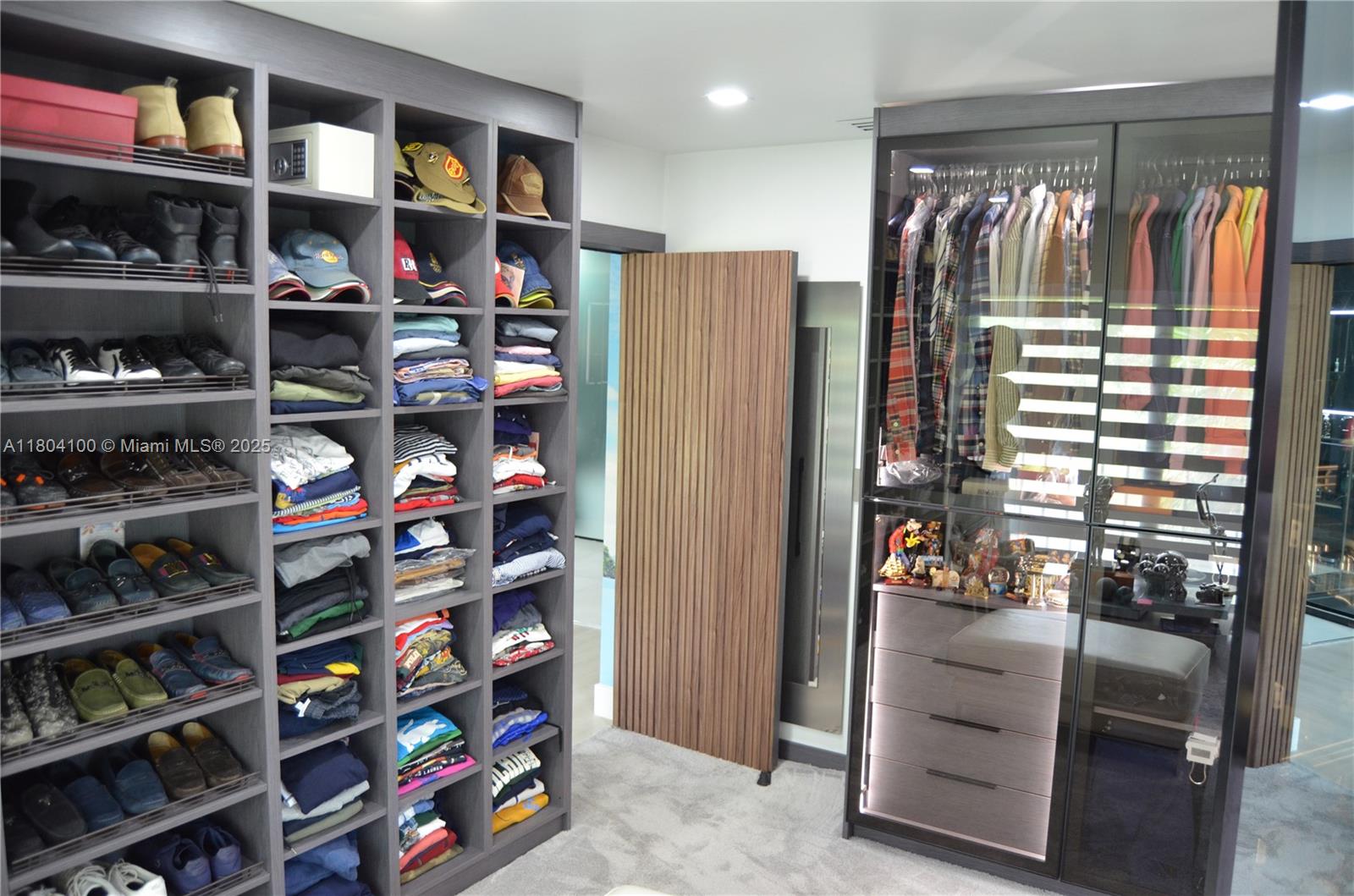 COSTA DEL SOL CONDO P - Residential