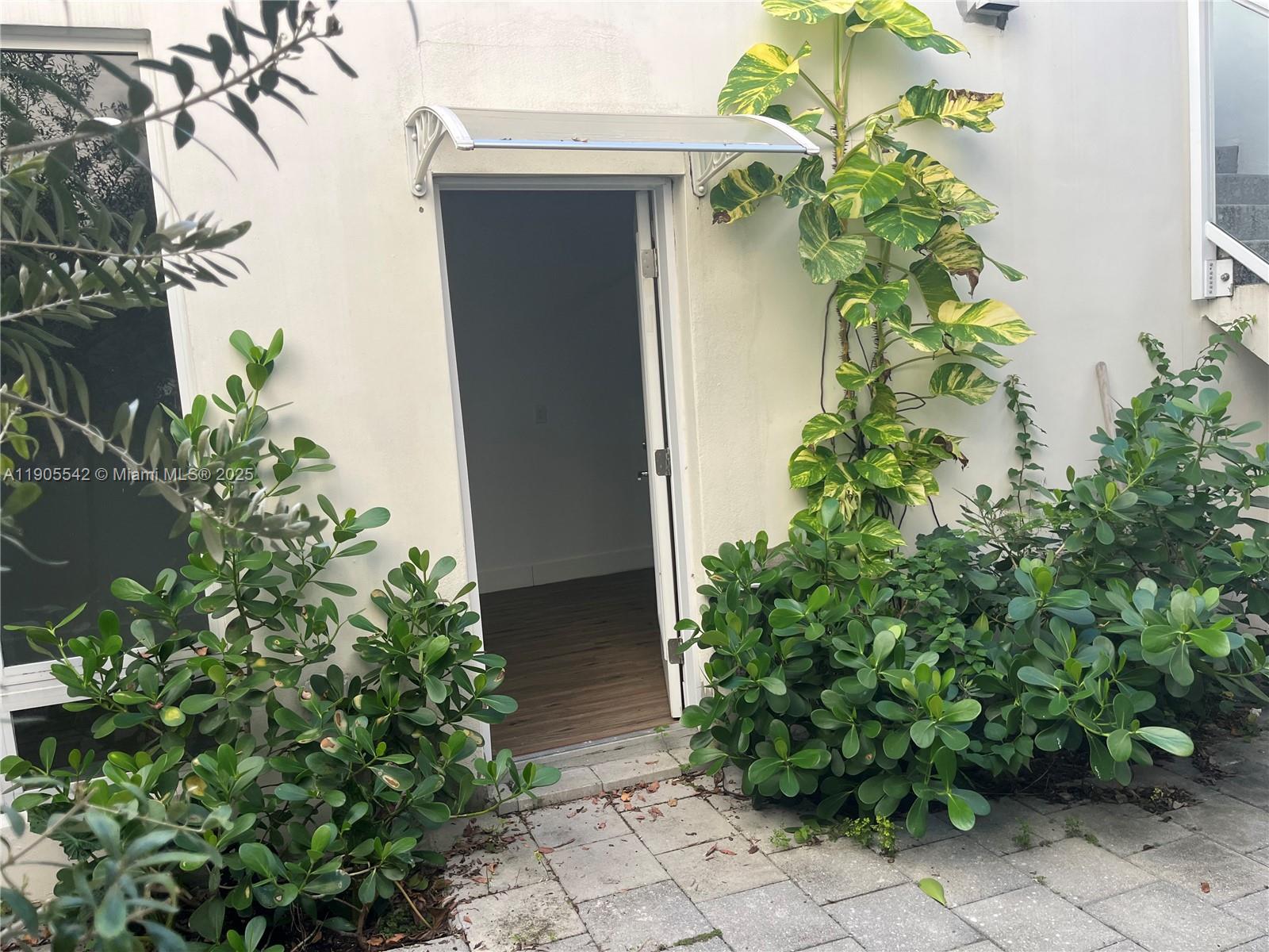 LANDMARK AT DORAL - Residential Lease