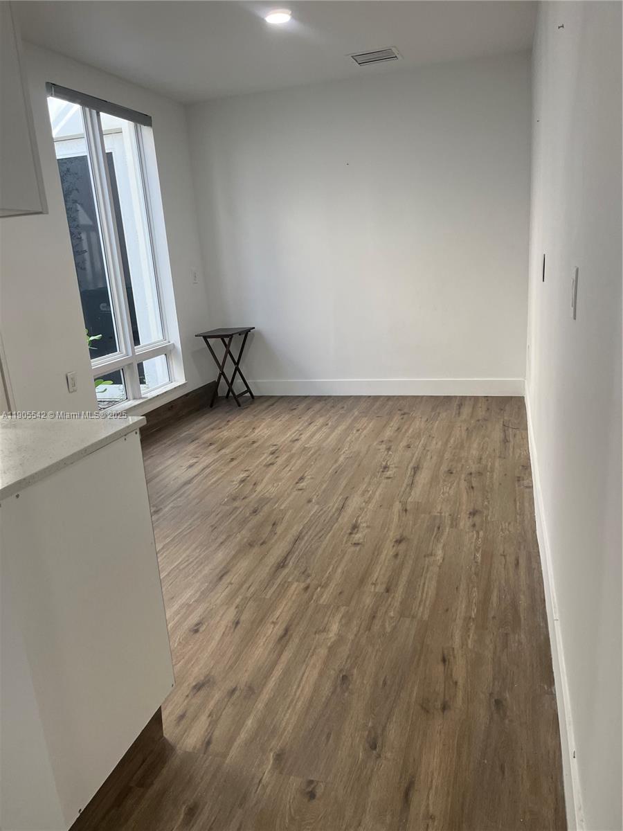 LANDMARK AT DORAL - Residential Lease